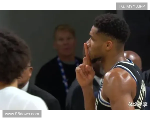 字母哥遭主场嘘声仍称喜欢为中心