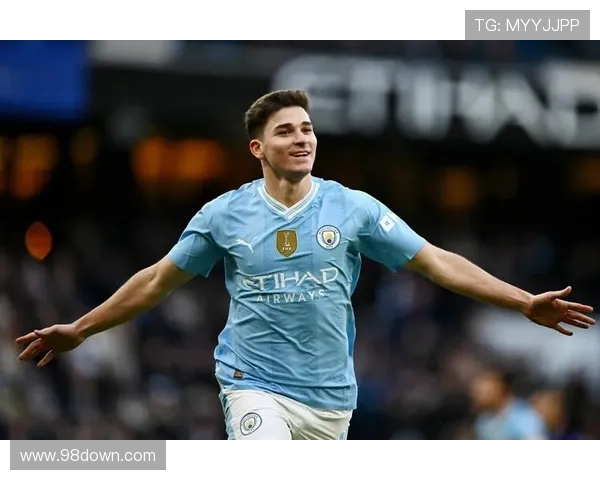 [欧冠开场哨]曼城前锋阿尔瓦雷斯：人生赢家.