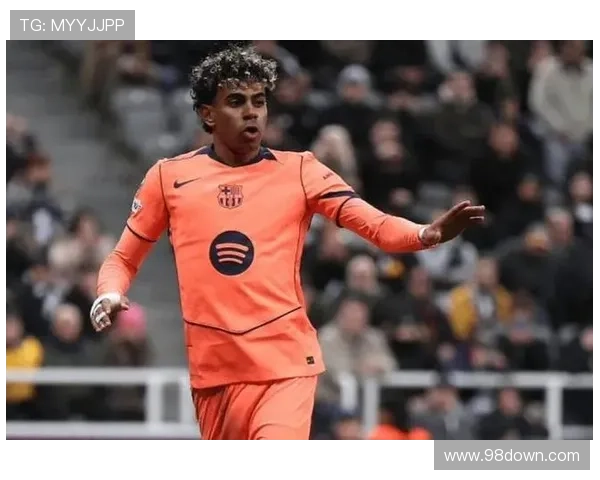 纽卡斯尔因违反欧足联规定遭重罚 纽卡斯尔因违反欧足联规定遭重罚